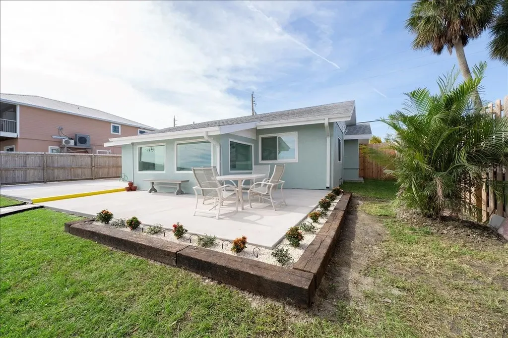 5021 Us Highway 301 N Ellenton FL 34222