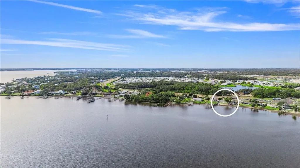 5021 Us Highway 301 N Ellenton FL 34222
