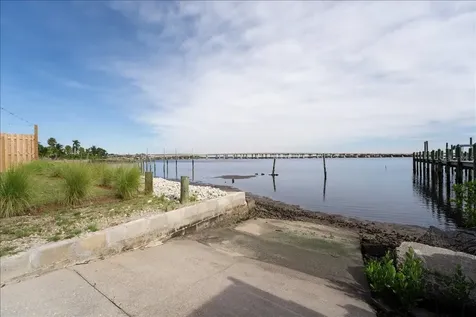 5021 Us Highway 301 N Ellenton FL 34222