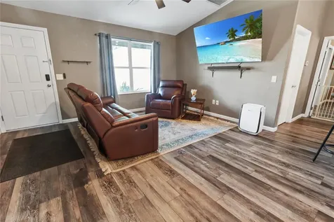 6312 Central Avenue Coleman FL 33521