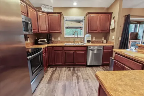 6312 Central Avenue Coleman FL 33521