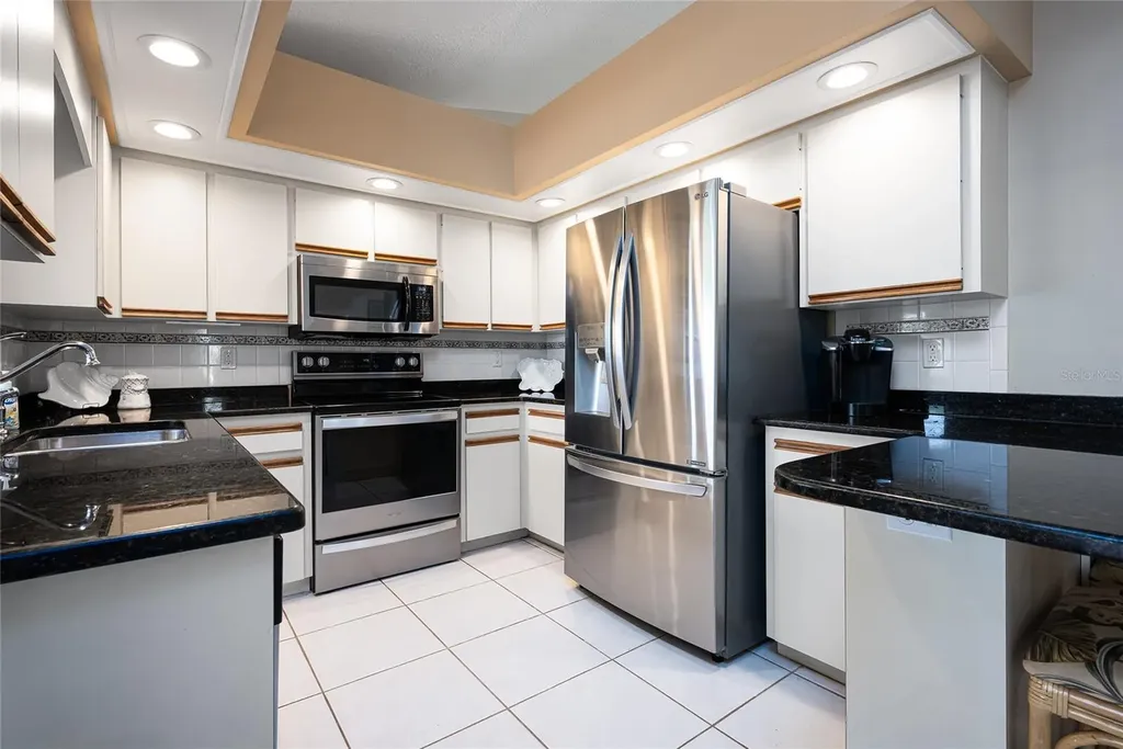 9314 Lucian Englewood FL 34224