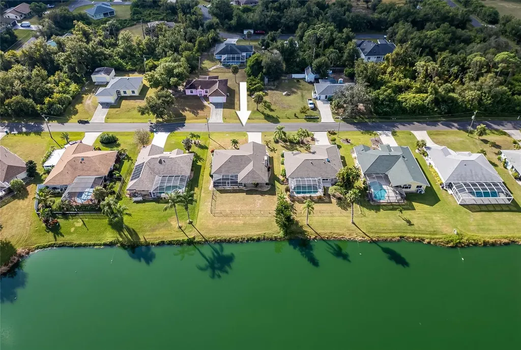 9314 Lucian Englewood FL 34224