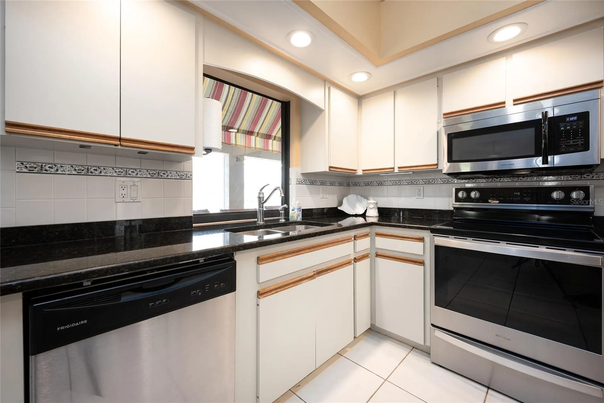 9314 Lucian Englewood FL 34224