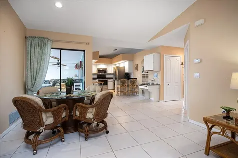 9314 Lucian Englewood FL 34224