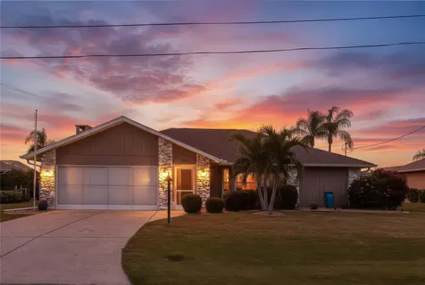 9314 Lucian Englewood FL 34224