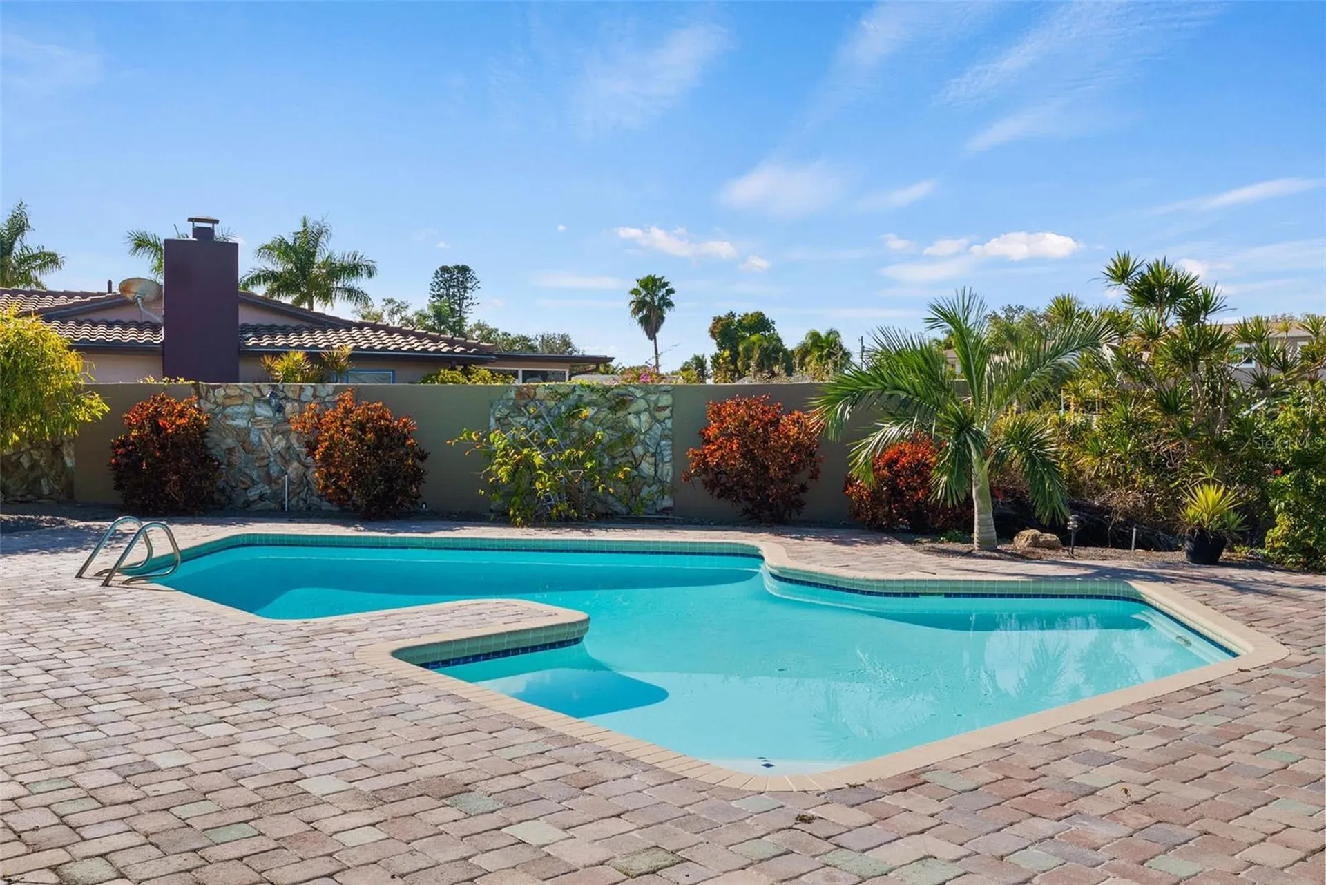 5173 Horseshoe Place St Petersburg FL 33703