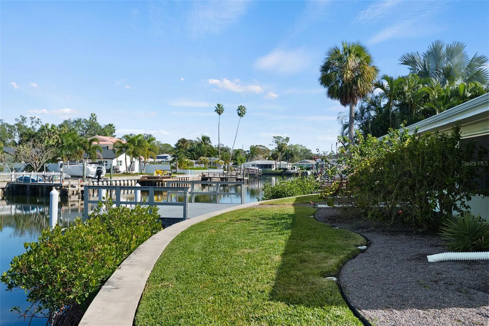 5173 Horseshoe Place St Petersburg FL 33703