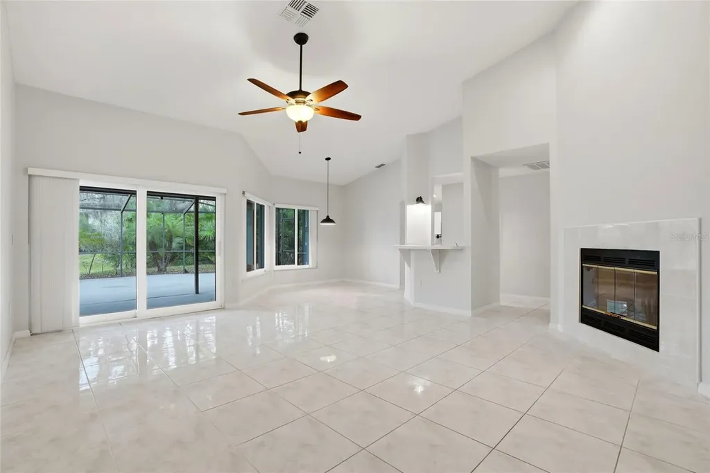 948 Lucas Lane Oldsmar FL 34677