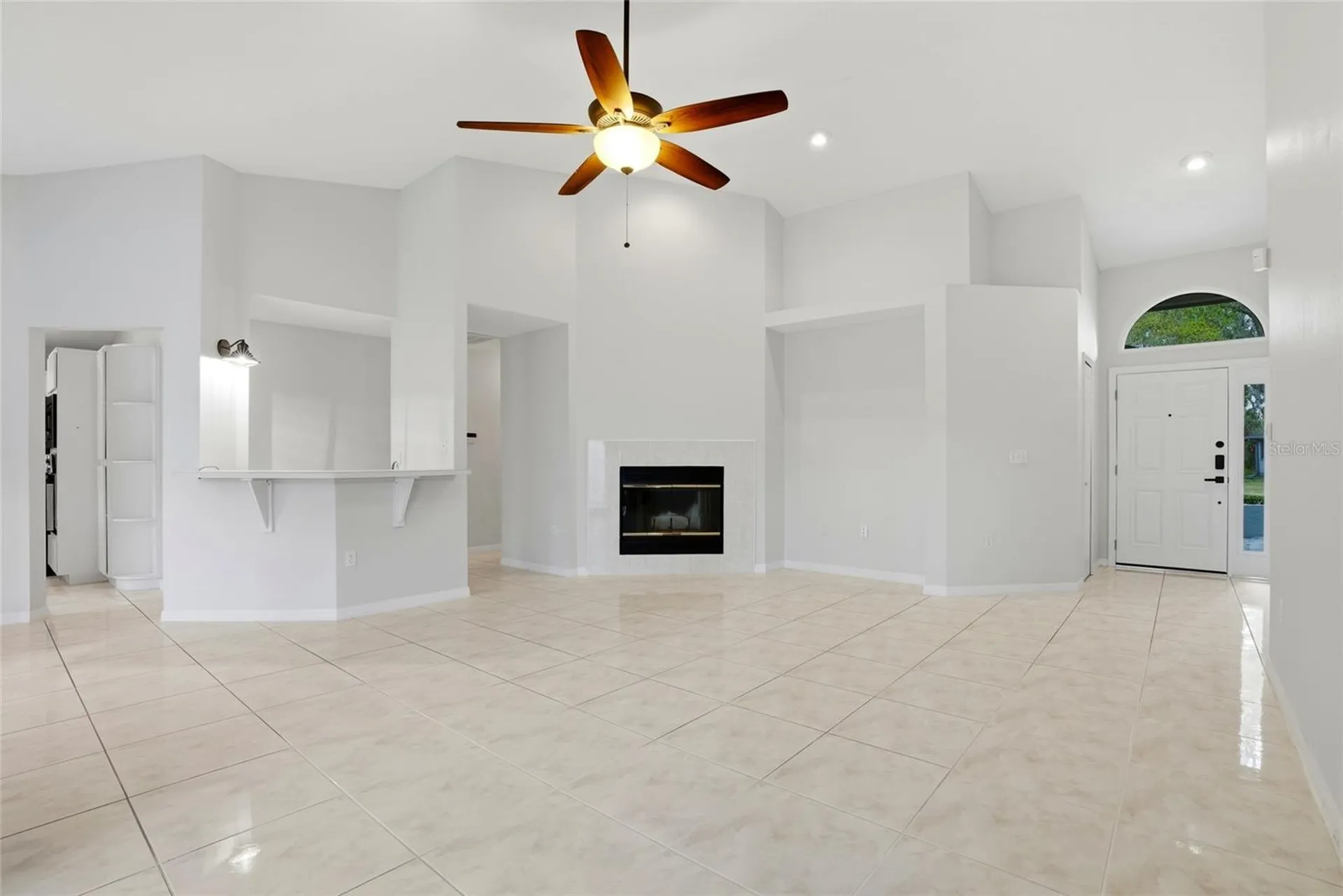 948 Lucas Lane Oldsmar FL 34677