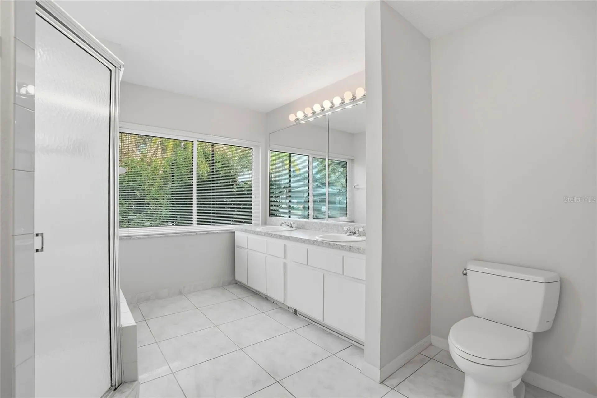 948 Lucas Lane Oldsmar FL 34677