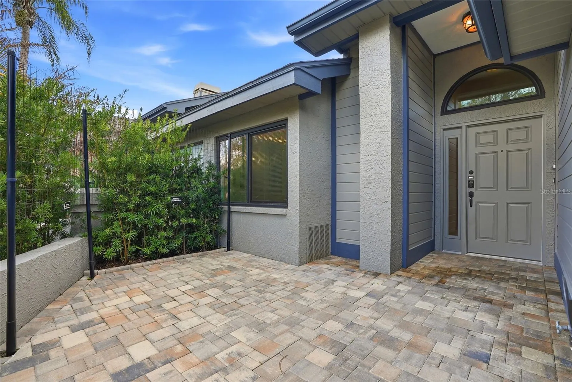 948 Lucas Lane Oldsmar FL 34677