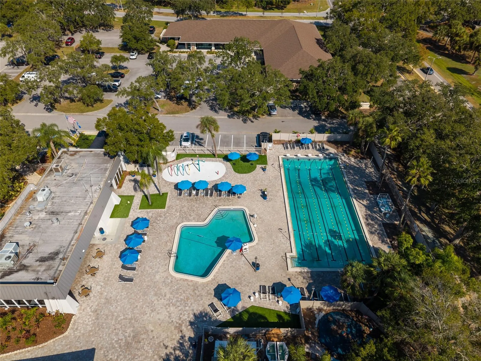 948 Lucas Lane Oldsmar FL 34677