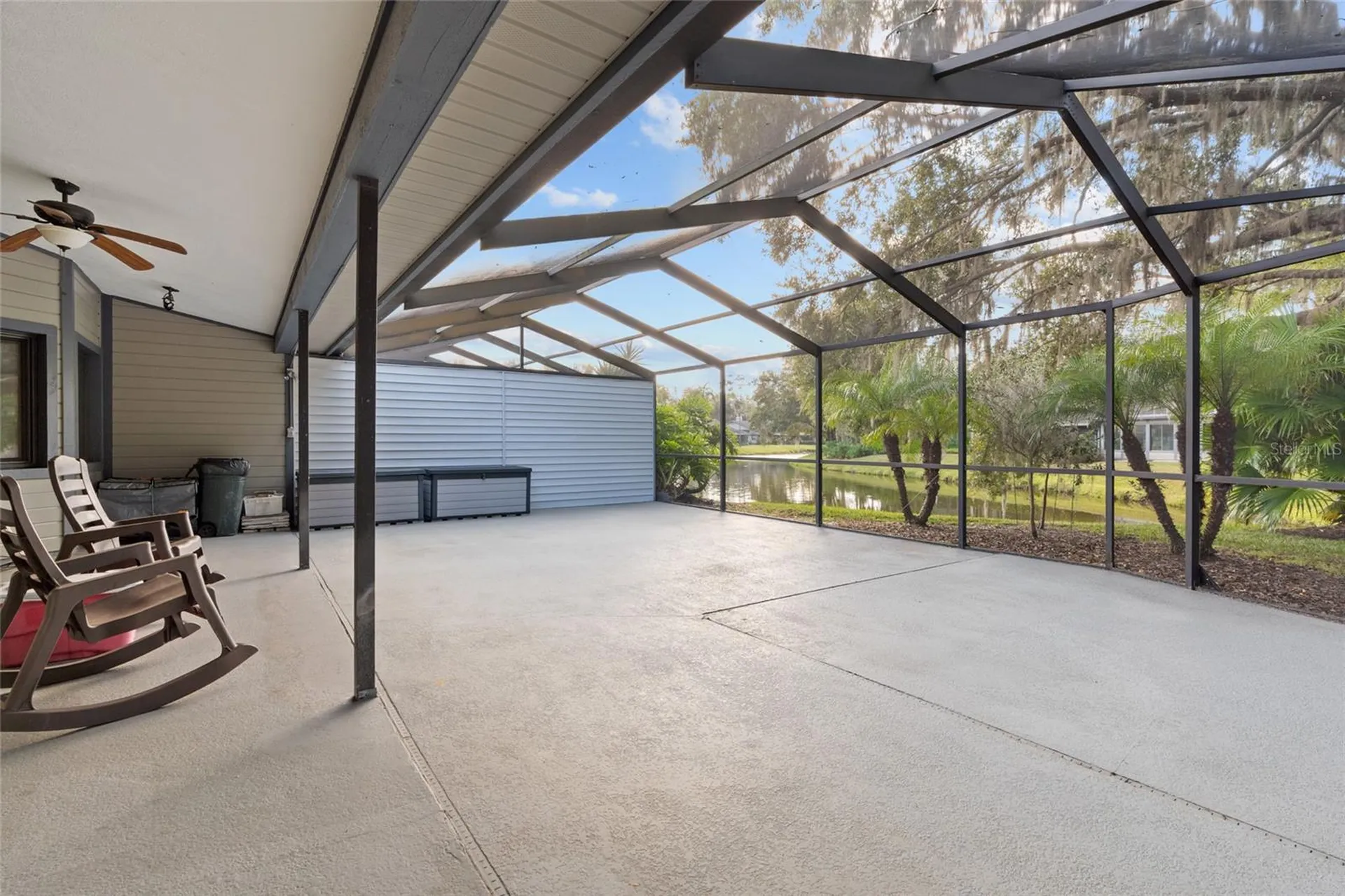 948 Lucas Lane Oldsmar FL 34677
