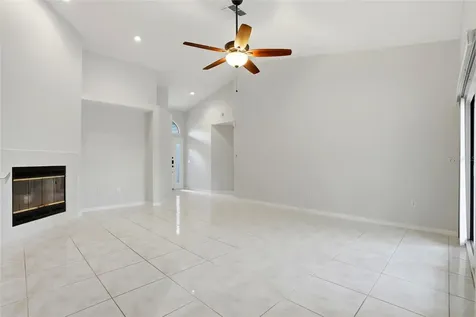948 Lucas Lane Oldsmar FL 34677