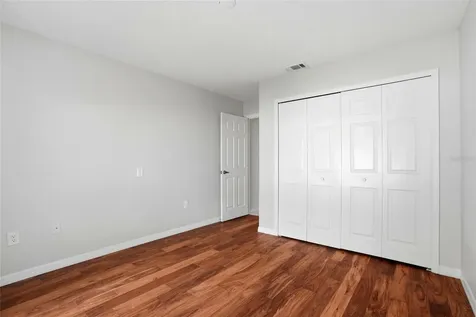 948 Lucas Lane Oldsmar FL 34677