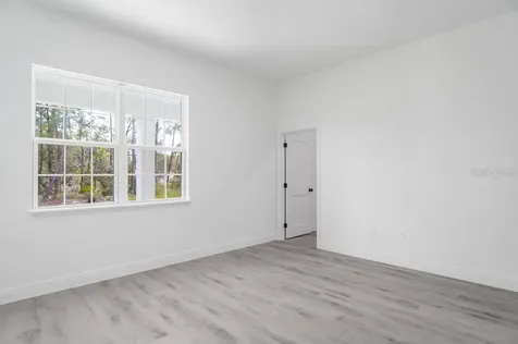 15683 SW 49th Avenue Road Ocala FL 34473