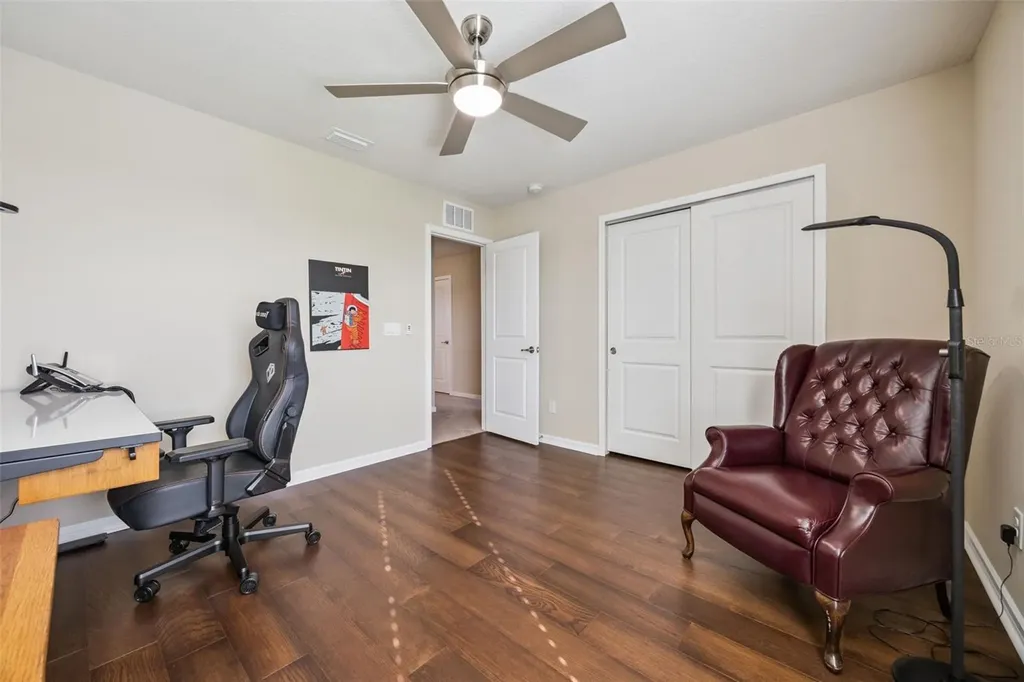 2604 Blowing Breeze Avenue Kissimmee FL 34744