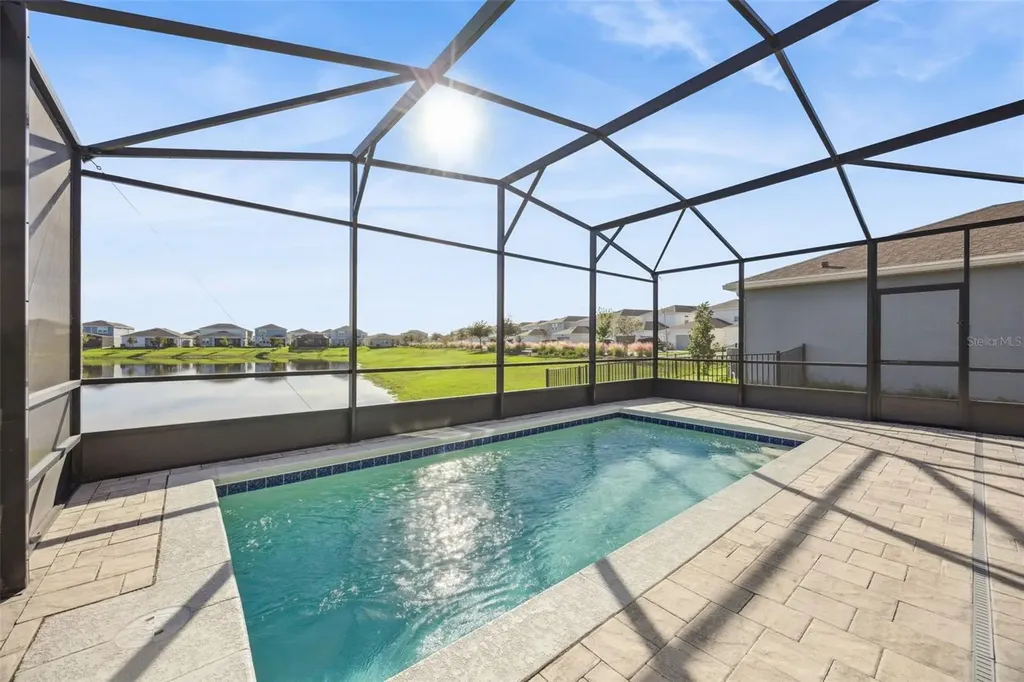 2604 Blowing Breeze Avenue Kissimmee FL 34744