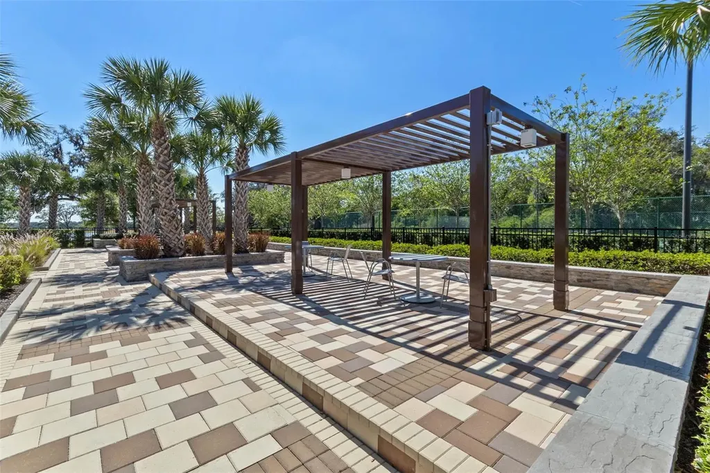 2604 Blowing Breeze Avenue Kissimmee FL 34744
