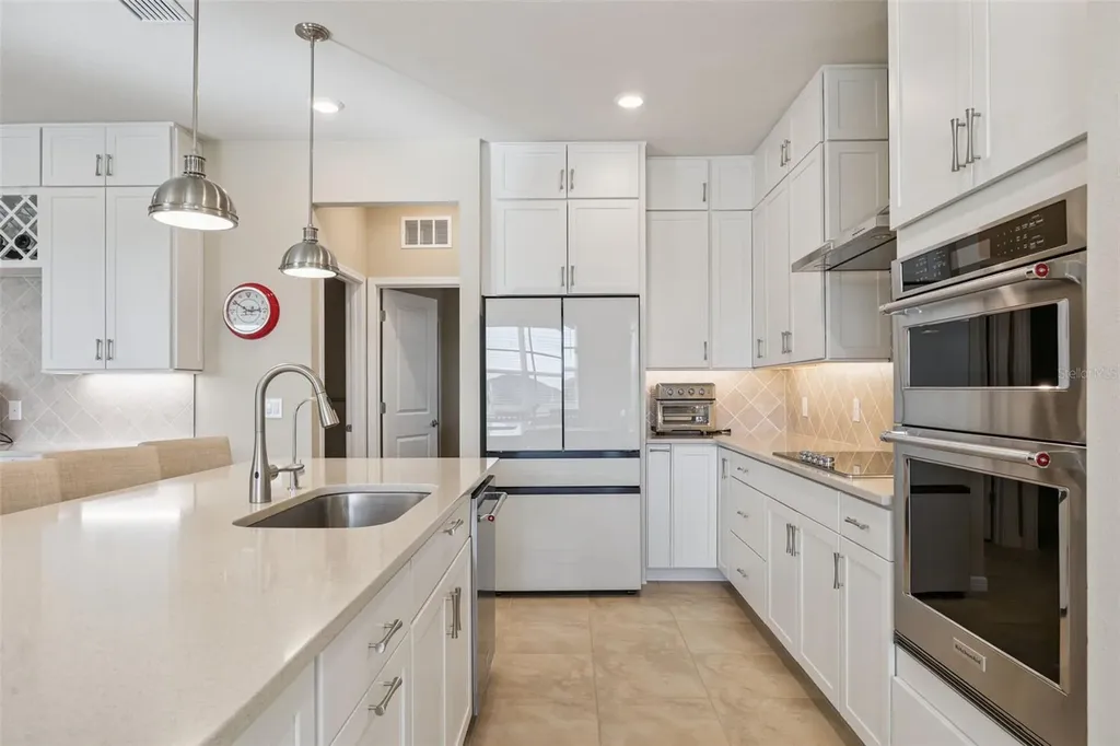 2604 Blowing Breeze Avenue Kissimmee FL 34744