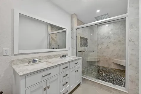 37104 County Road 452 Grand Island FL 32735