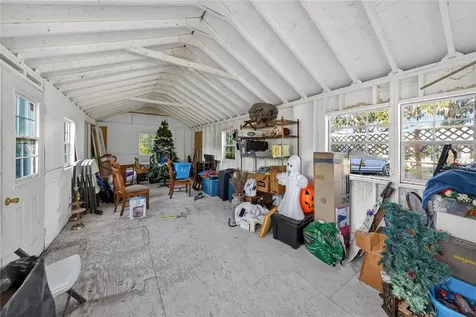 37104 County Road 452 Grand Island FL 32735