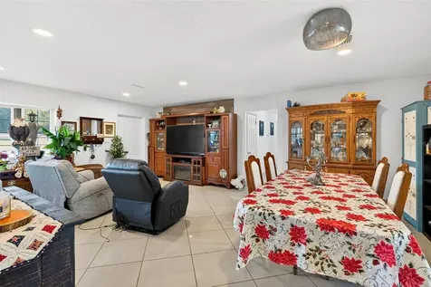 37104 County Road 452 Grand Island FL 32735