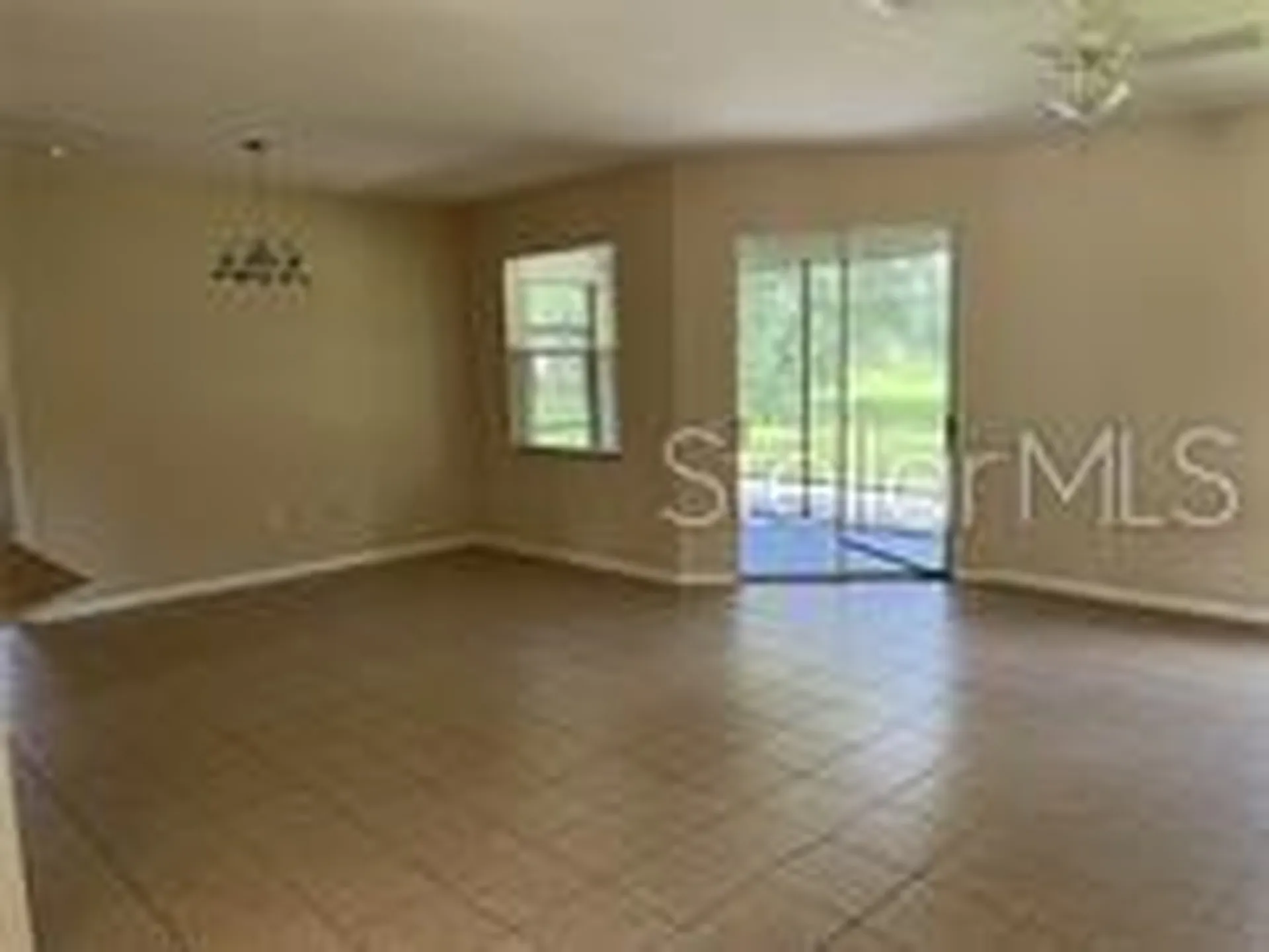 2096 The Oaks Boulevard Kissimmee FL 34746
