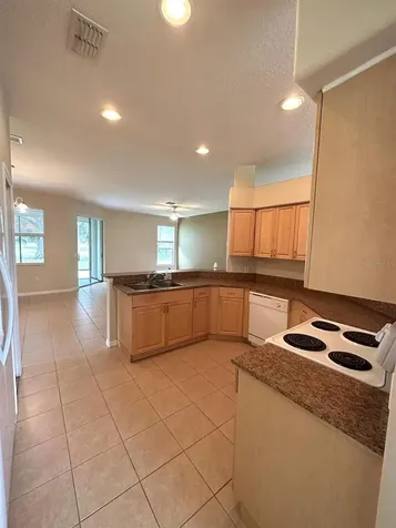2096 The Oaks Boulevard Kissimmee FL 34746