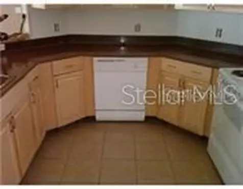 2096 The Oaks Boulevard Kissimmee FL 34746