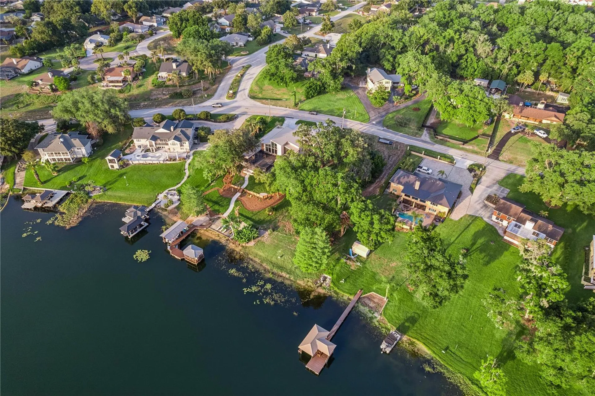 E Crooked Lake Drive Eustis FL 32726