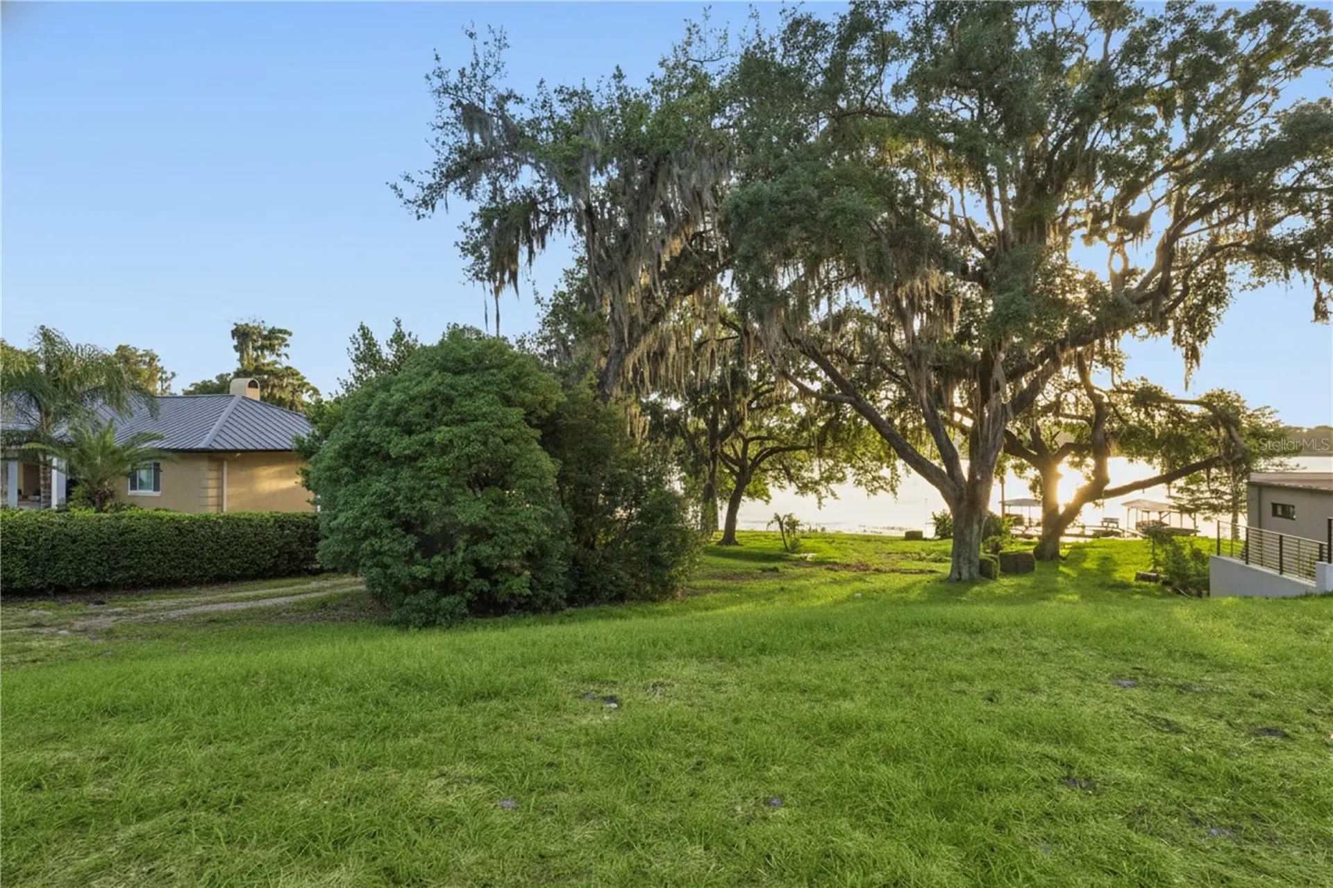 E Crooked Lake Drive Eustis FL 32726