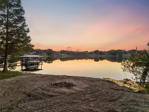 E Crooked Lake Drive Eustis FL 32726