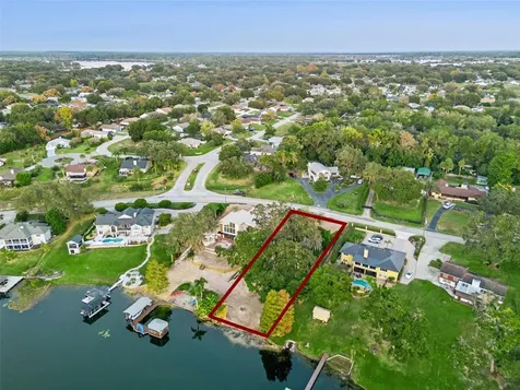 E Crooked Lake Drive Eustis FL 32726