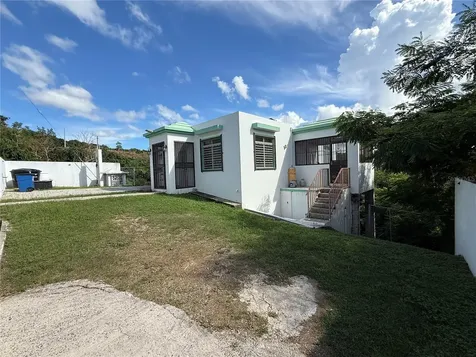Carr 411 Km 0.20 Bo. Calvache Rincon PR 00677
