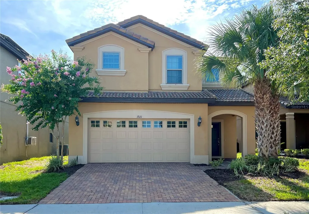 1921 Nice Court Kissimmee FL 34747