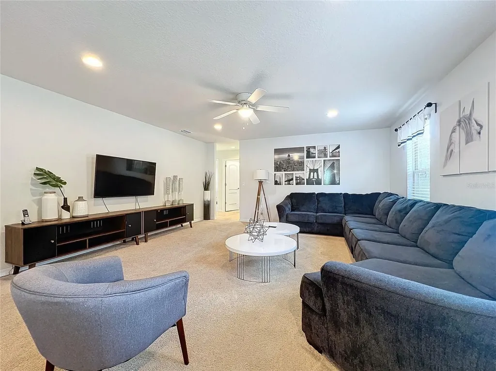1921 Nice Court Kissimmee FL 34747