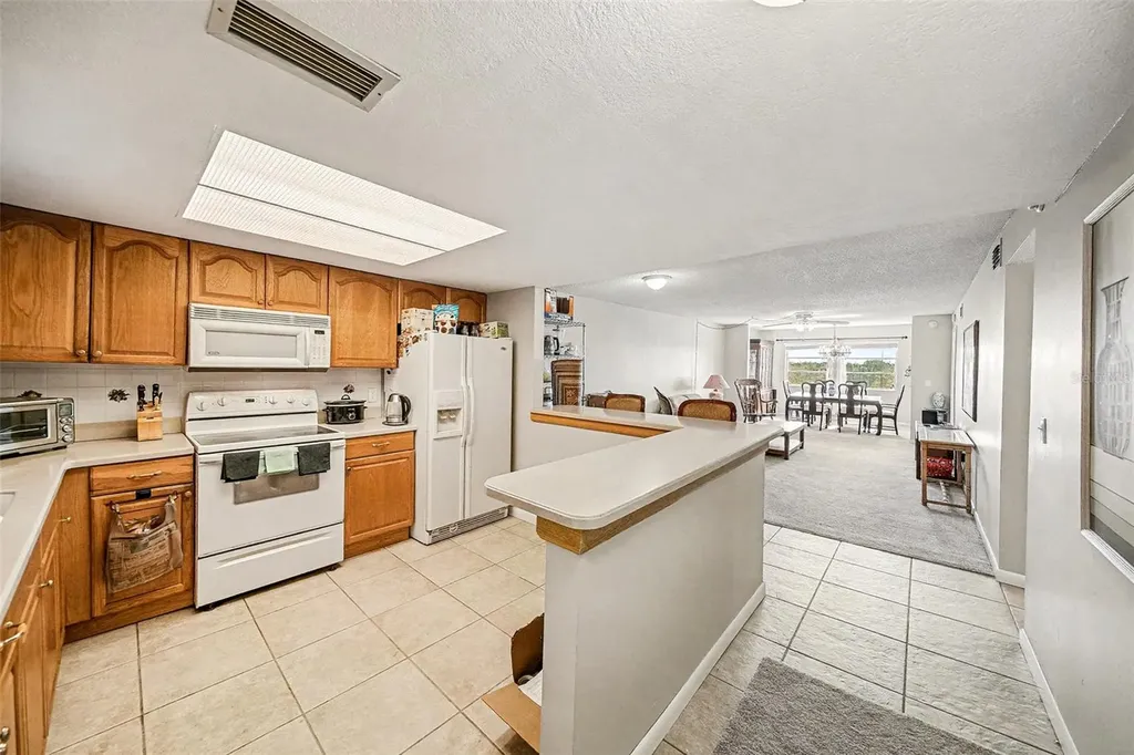 801 83rd Avenue N St Petersburg FL 33702