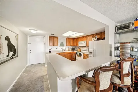 801 83rd Avenue N St Petersburg FL 33702