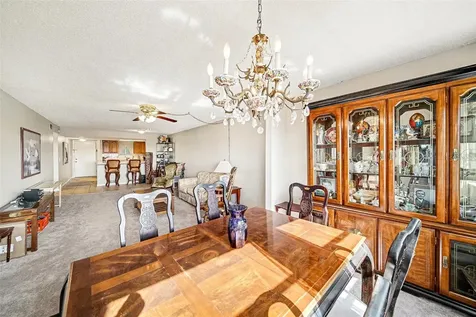 801 83rd Avenue N St Petersburg FL 33702