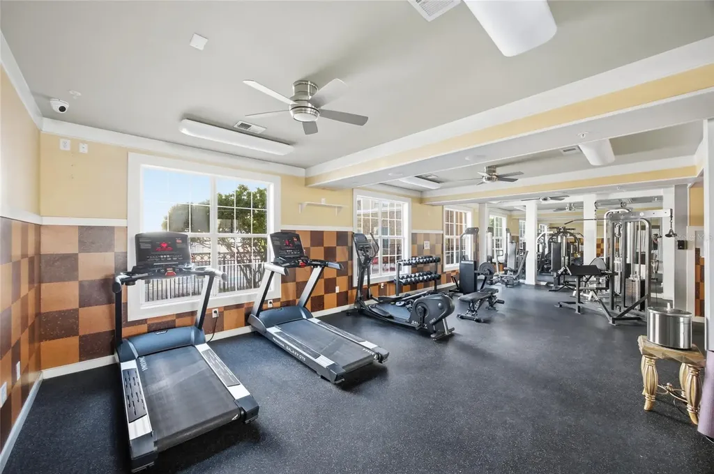 4221 W Spruce Street Tampa FL 33607