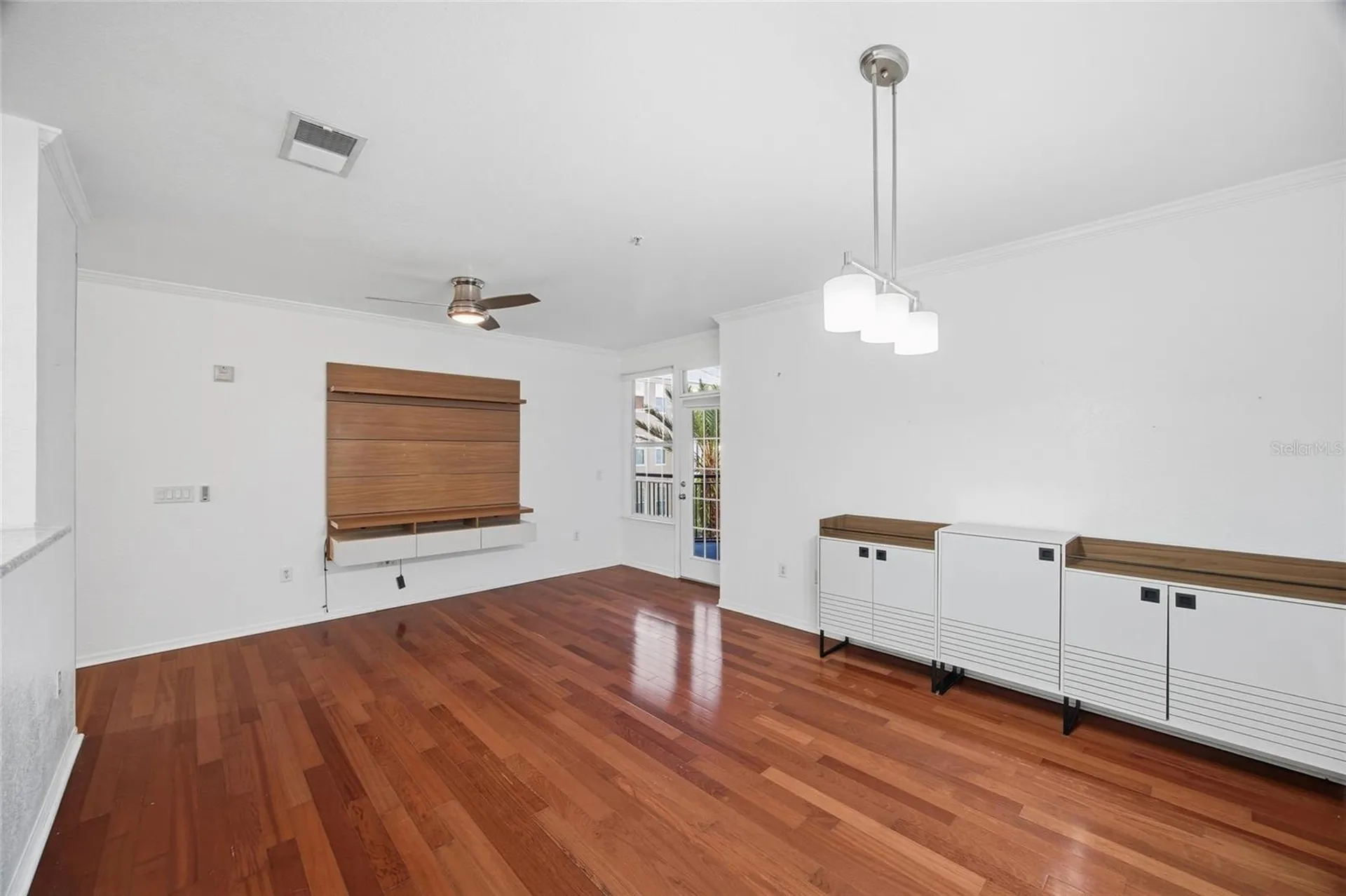 4221 W Spruce Street Tampa FL 33607