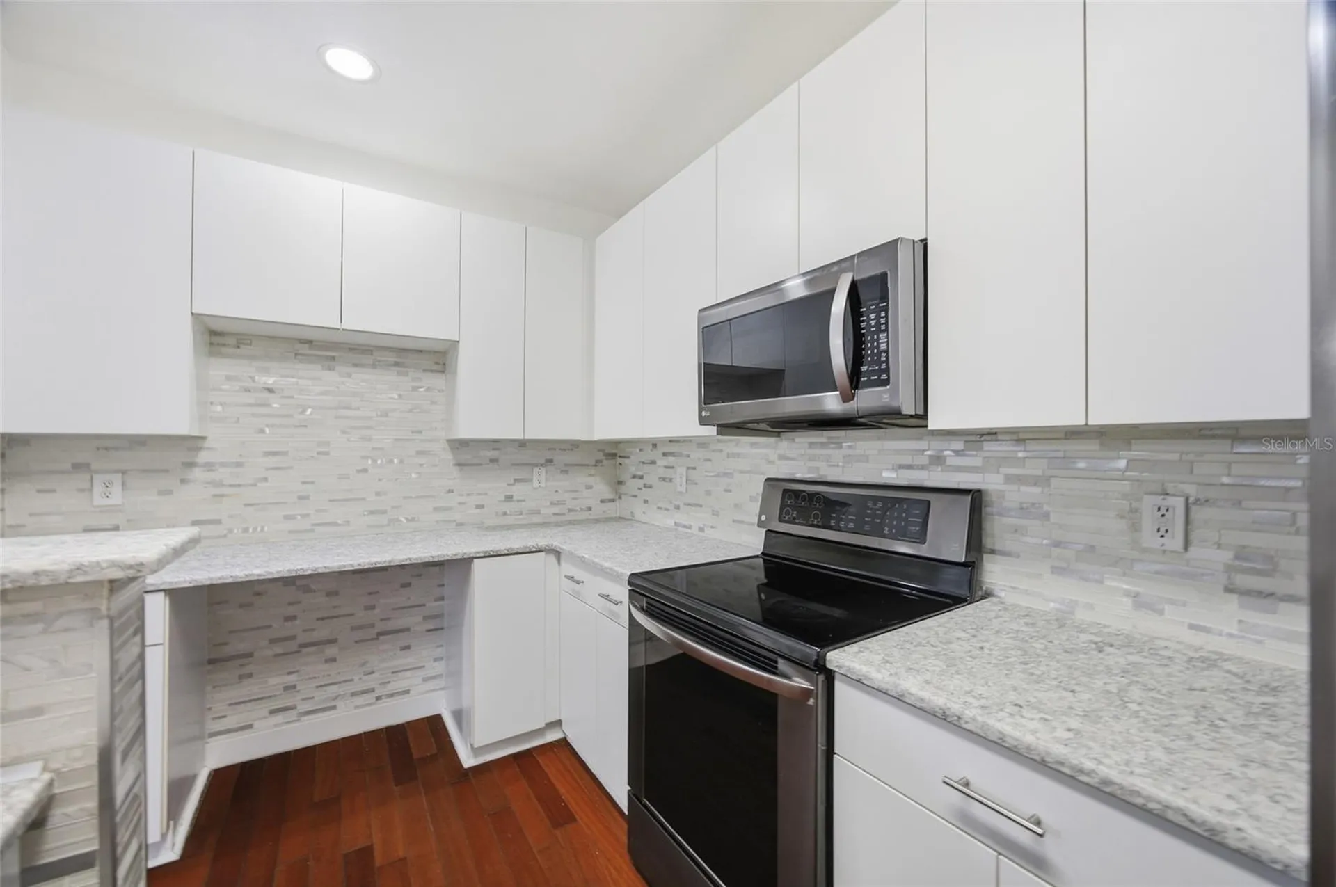 4221 W Spruce Street Tampa FL 33607