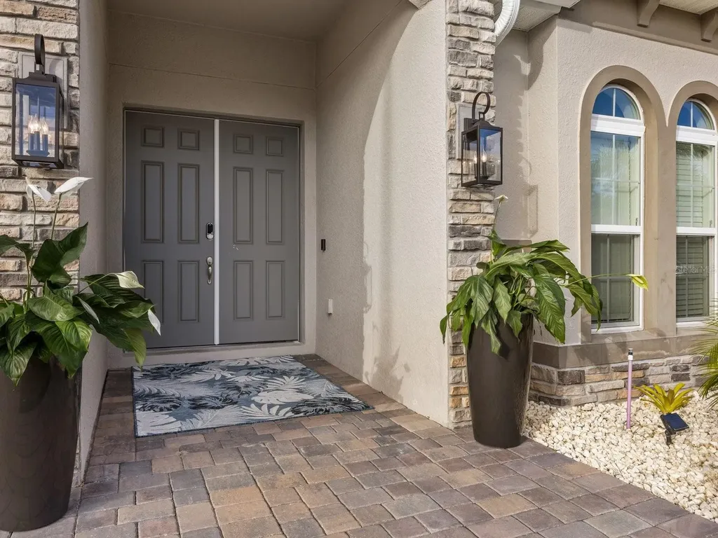 489 Avila Place Howey In The Hills FL 34737