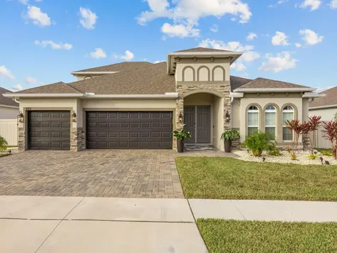 489 Avila Place Howey In The Hills FL 34737