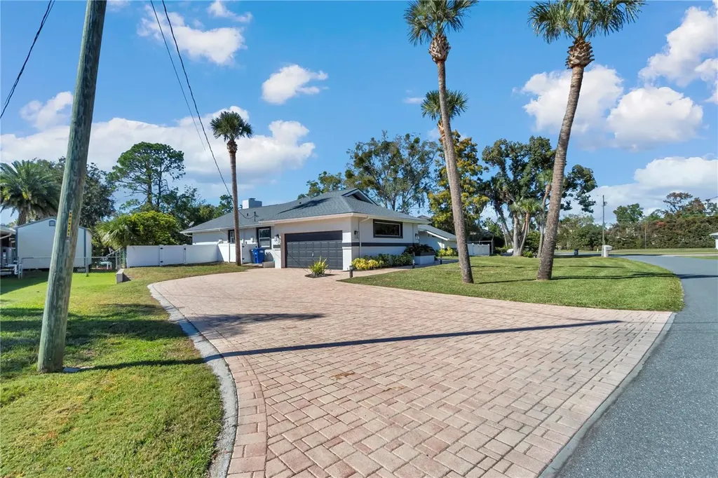 1542 SE Pinwheel Drive Crystal River FL 34429