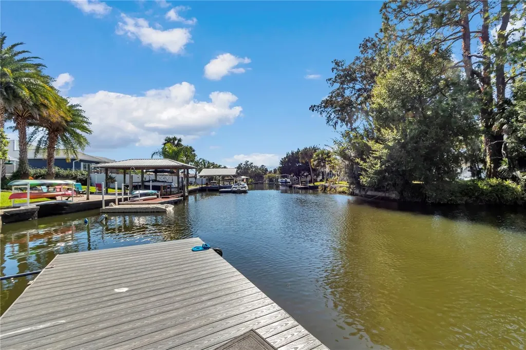1542 SE Pinwheel Drive Crystal River FL 34429