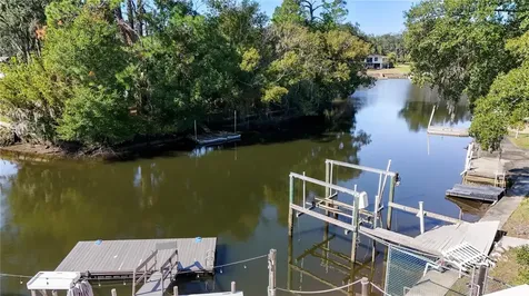 1542 SE Pinwheel Drive Crystal River FL 34429