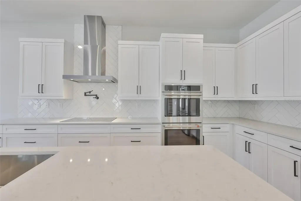 3223 W Paxton Avenue Tampa FL 33611